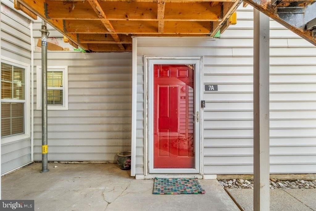 14006 Vista Dr Apt 7 - Photo 5 of 28