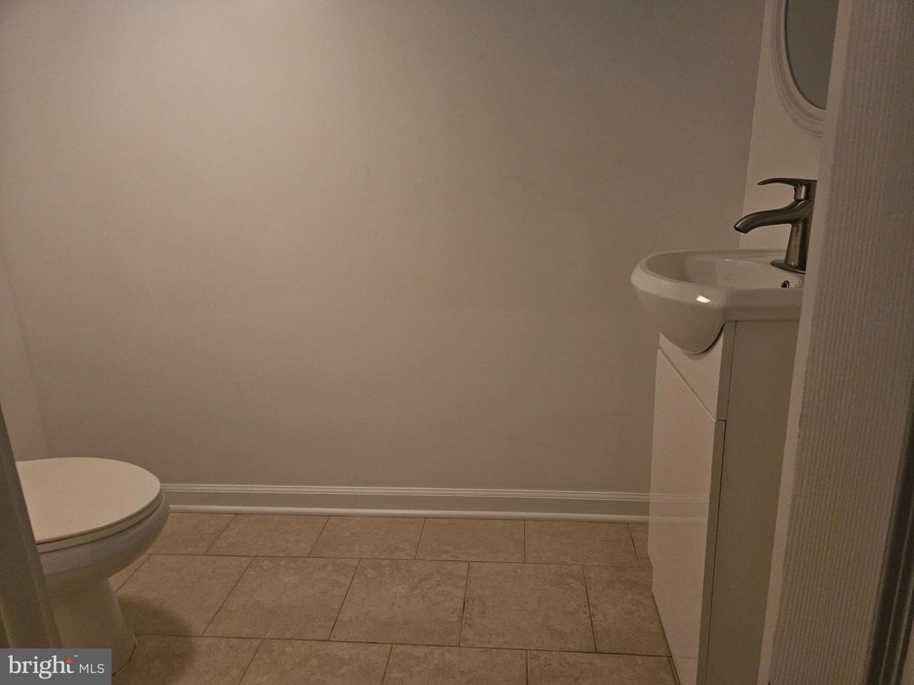 1438 S Colorado St - Photo 4 of 5