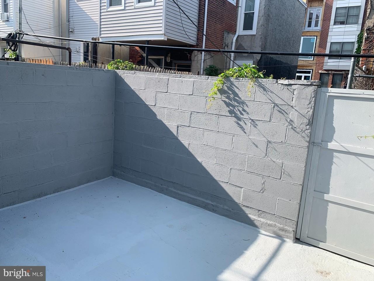 1819 Sigel St - Photo 3 of 12