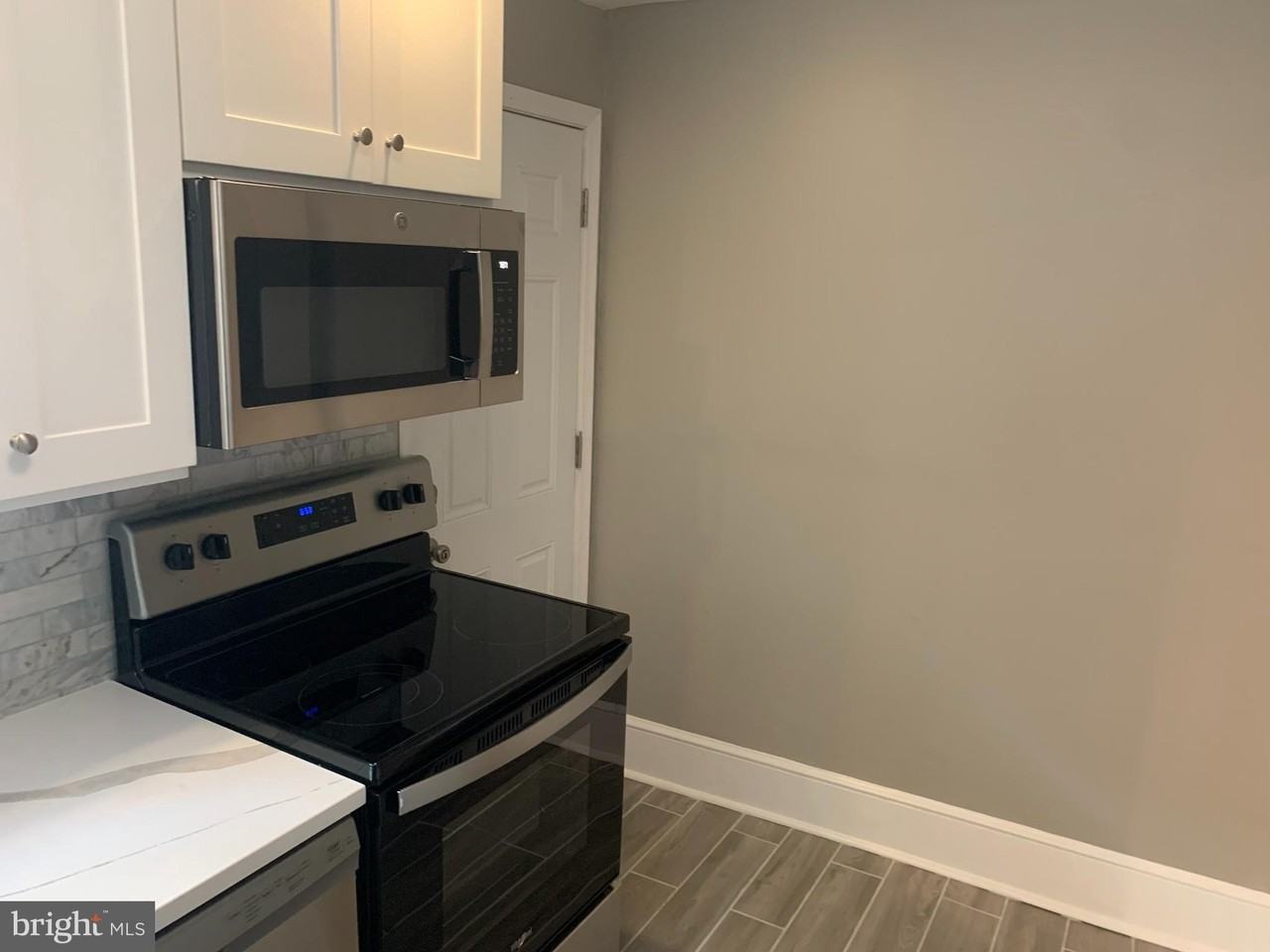 1819 Sigel St - Photo 6 of 12