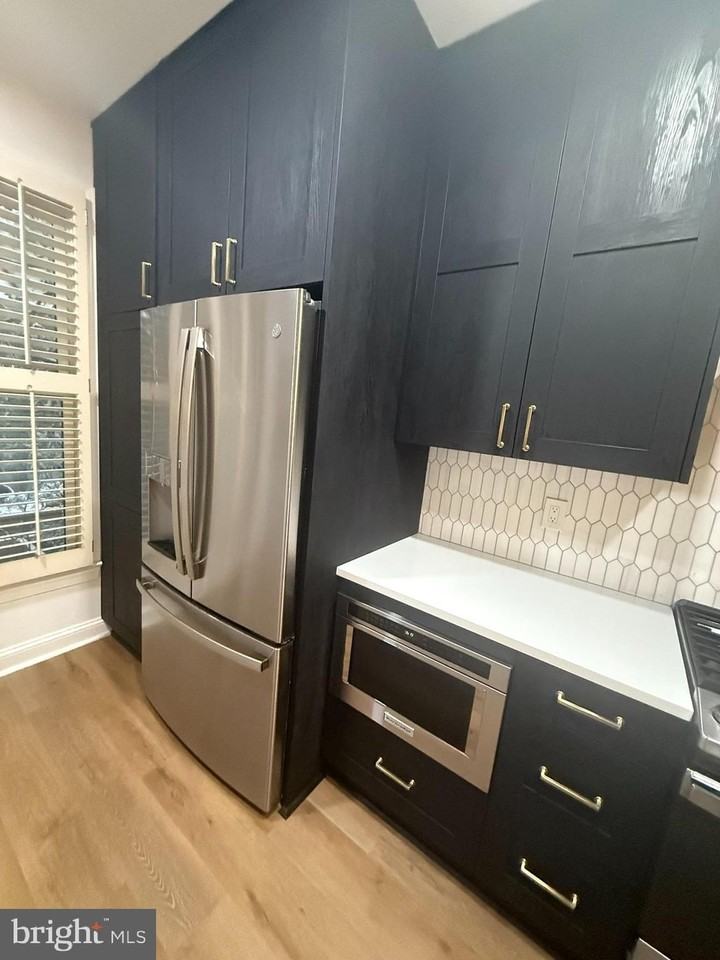 1516 N Colonial Ter - Photo 7 of 45