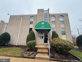 30 Canterbury Sq Apt 101 - Photo 1 of 1