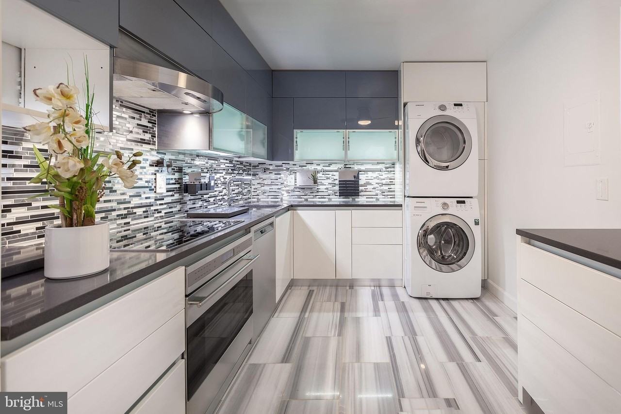 5902 Mount Eagle Dr Apt 809 - Photo 3 of 45