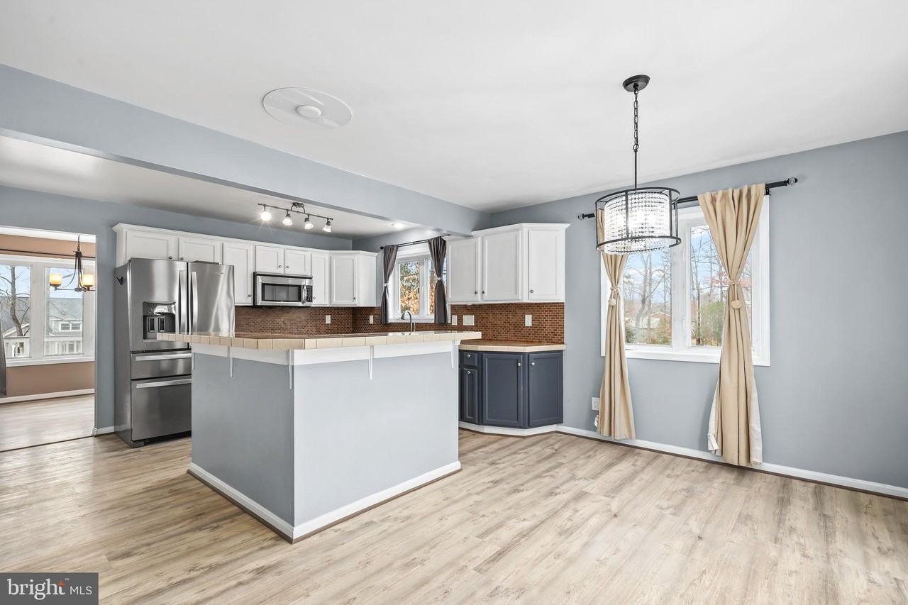 105 Mount Vernon Ct - Photo 2 of 49