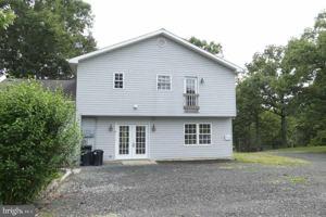 featured image of 1529 Courthouse Rd Unit B