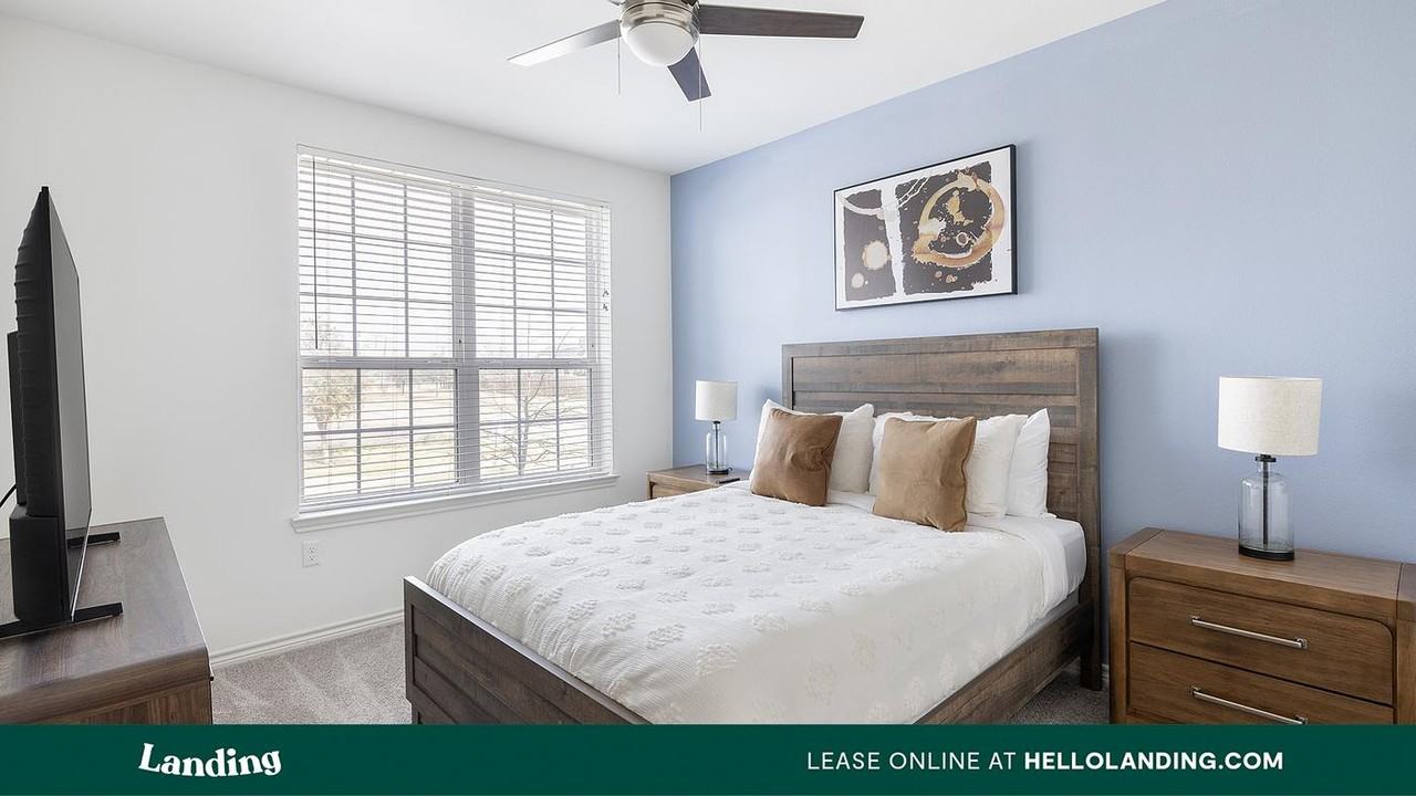 5344 Sycamore School Rd - Photo 4 of 50