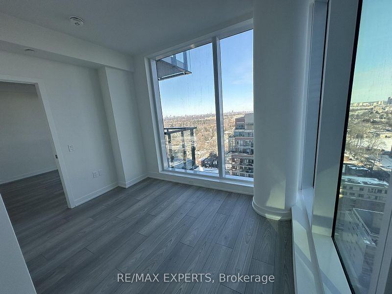 120 Broadway Avenue #1804 - Photo 5 of 26