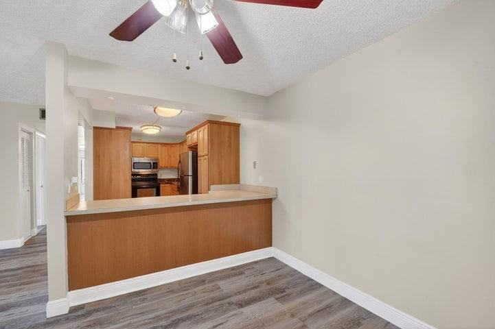 1013 Green Pine Boulevard #G1 - Photo 4 of 9