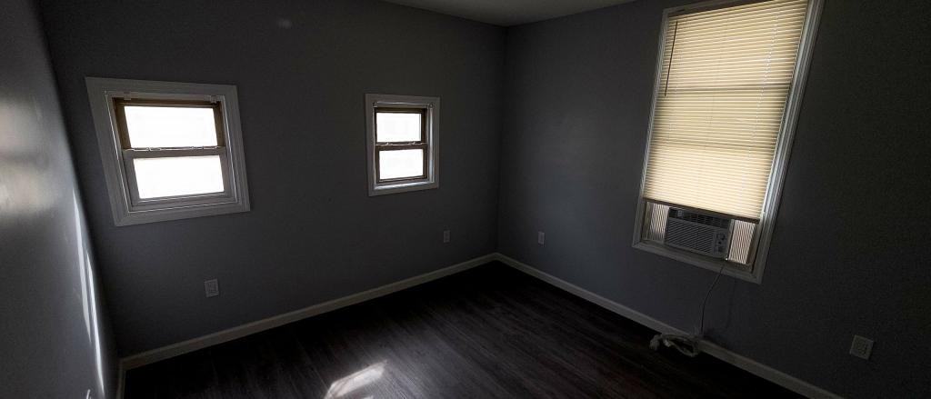 100 Haledon Ave - Photo 4 of 8