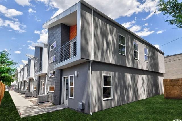 477 N Beaumont Ct - Photo 2 of 10