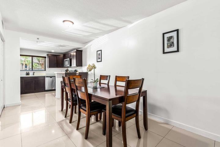 1665 Cabot Lane #A3 - Photo 5 of 9