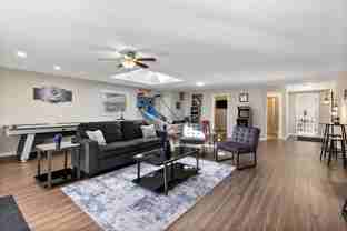 6815 W 87th St - Photo 1 of 1