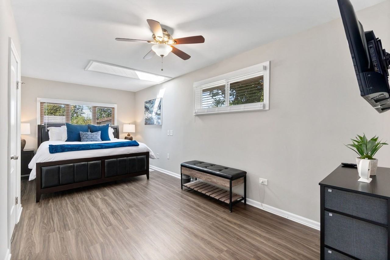6815 W 87th St #1298091P - Photo 7 of 22