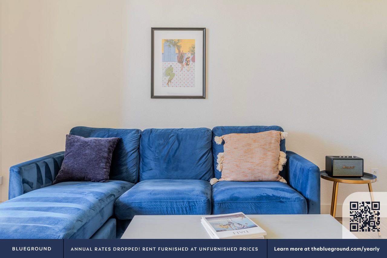 1265 Lakeside Dr #2100 - Photo 4 of 23