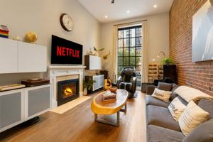 featured image of 195 Soudan Ave