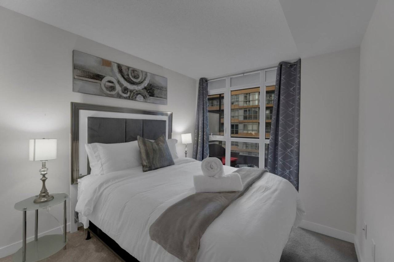 155 Dan Leckie Way #1403760P - Photo 2 of 14