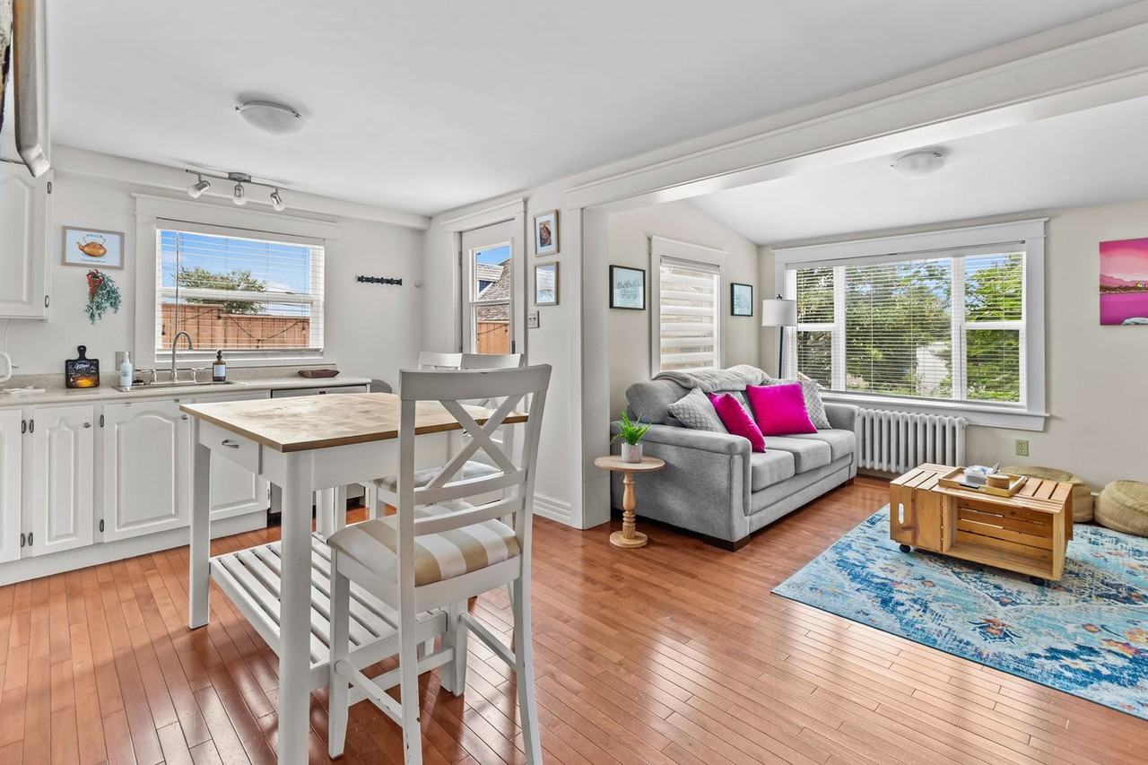 61 Signal Hill Rd #1438844P - Photo 5 of 50