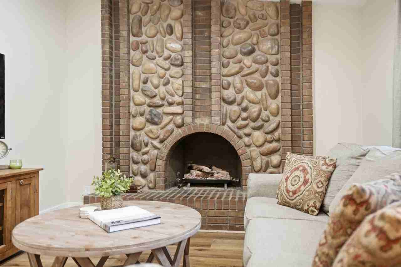 3588 E Bengal Blvd #1471864P - Photo 6 of 35