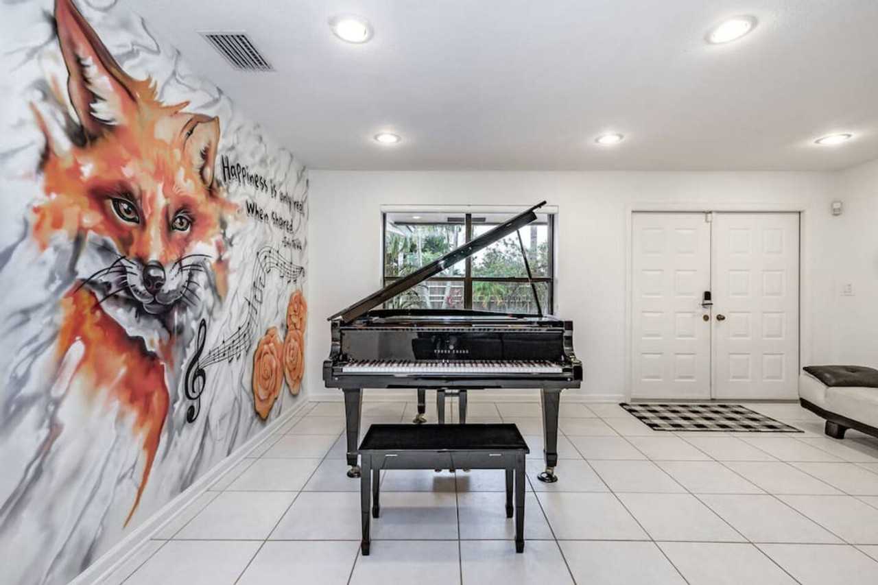 830 Sw 14th Ct #1475653P - Photo 4 of 46