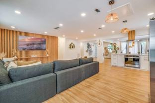 1814 Nw 14th Ave - Photo 1 of 1