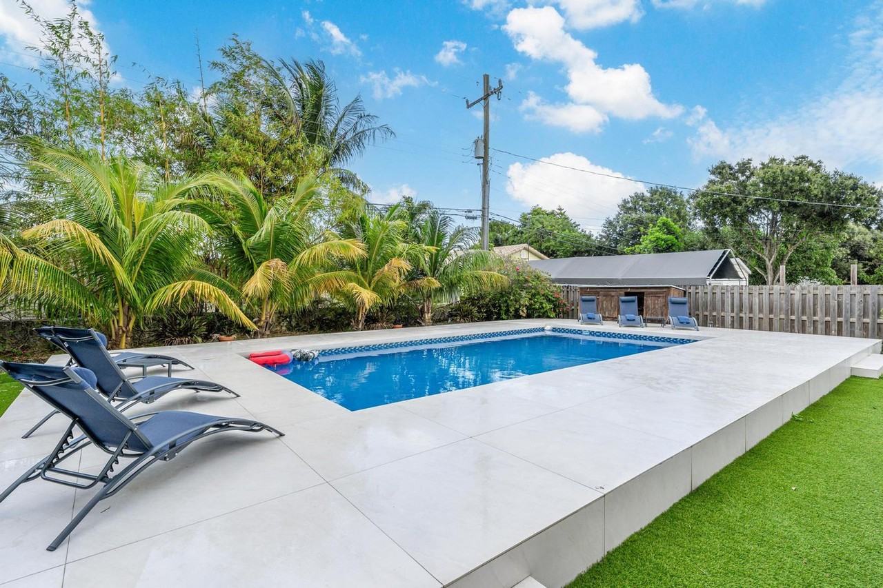 809 Sw 14th Ct #1475655P - Photo 5 of 30