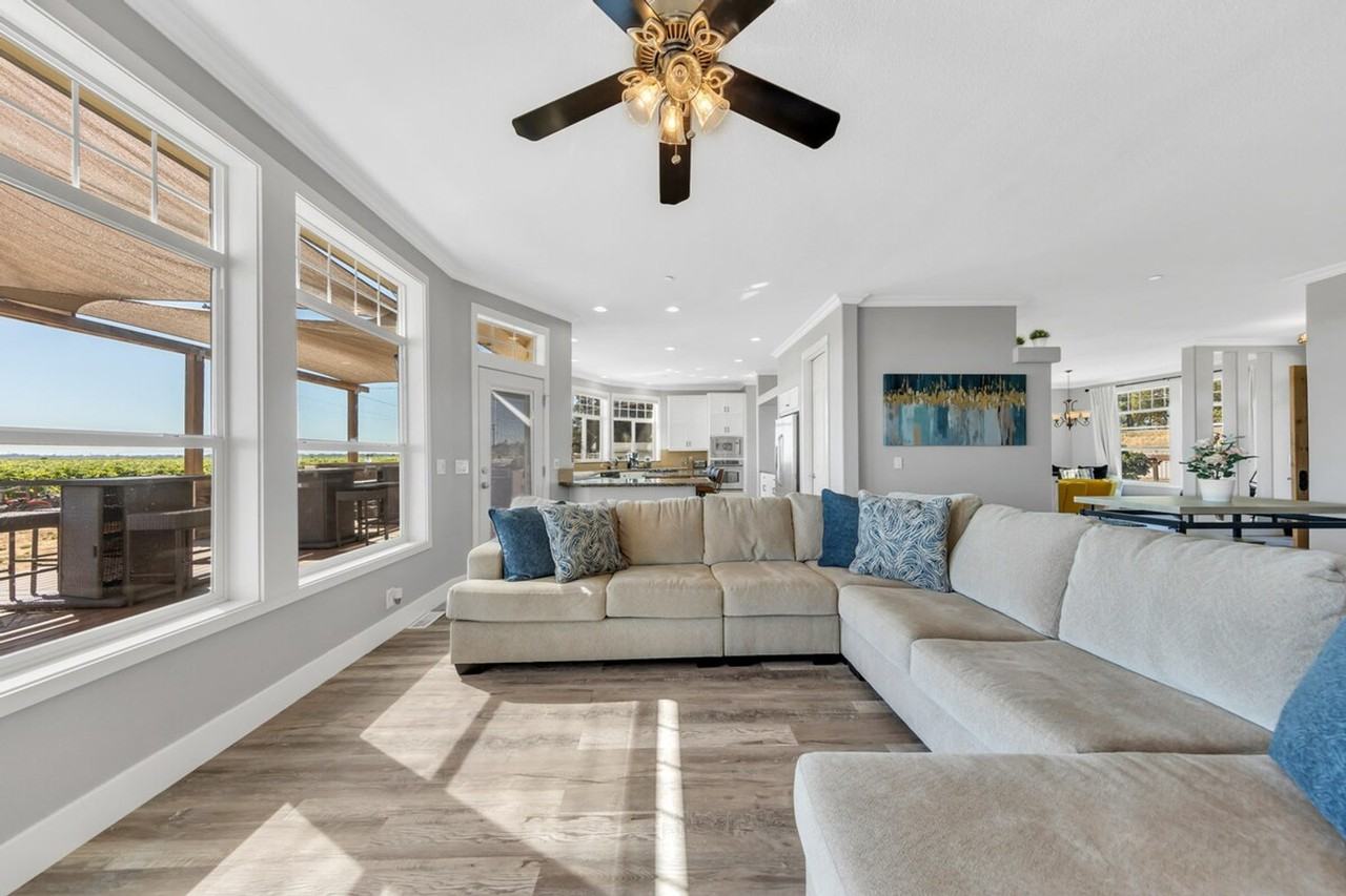 53953 S River Rd #1473537P - Photo 5 of 33