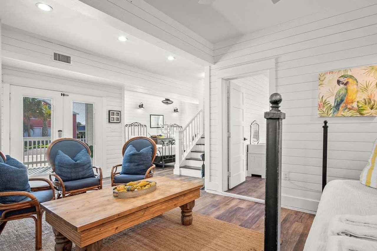 707 Parkplace #1036727P - Photo 3 of 50