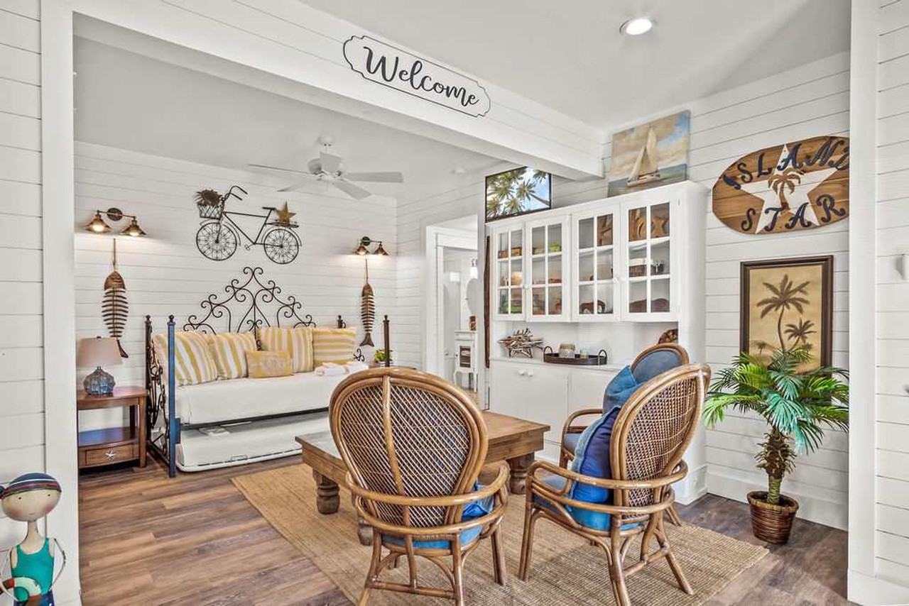 707 Parkplace #1036727P - Photo 4 of 50