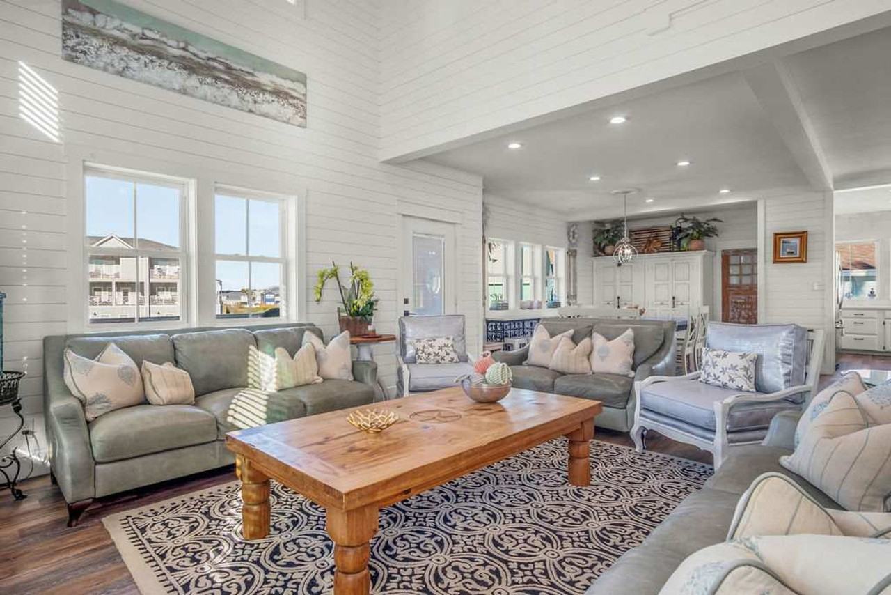 707 Parkplace #1036727P - Photo 5 of 50