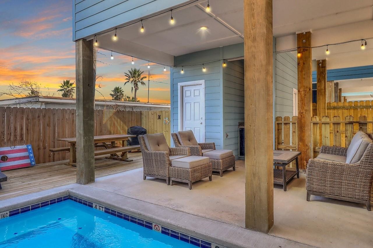 527 Sandburr Ln #1023224P - Photo 2 of 39