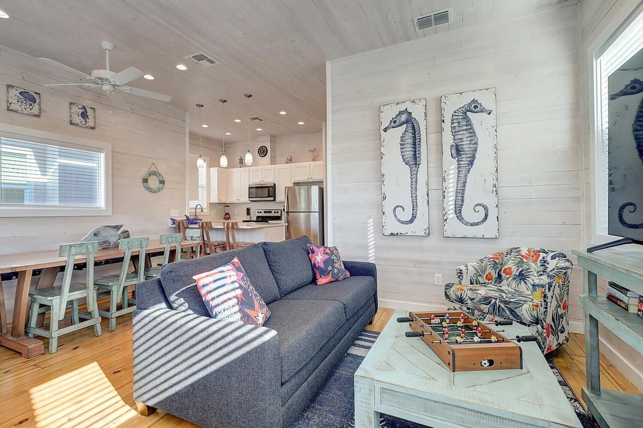 527 Sandburr Ln #1023224P - Photo 3 of 39