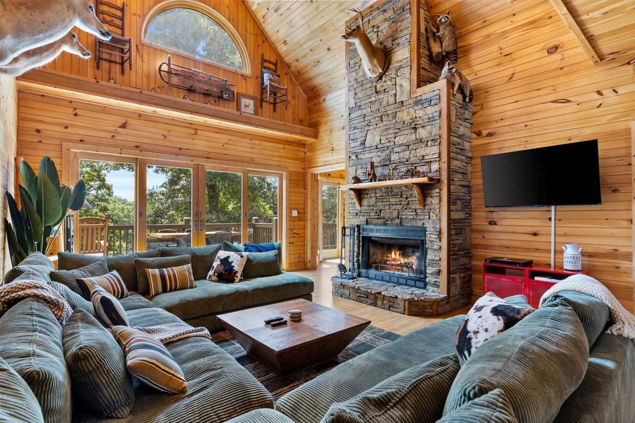 1650 Loving Rd #1023146P - Photo 7 of 50