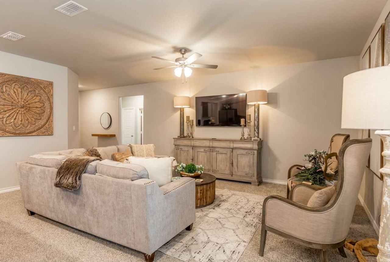 7224 23rd St #1023133P - Photo 2 of 27