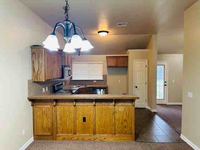 1009 Harvest Drive - Photo 5 of 25
