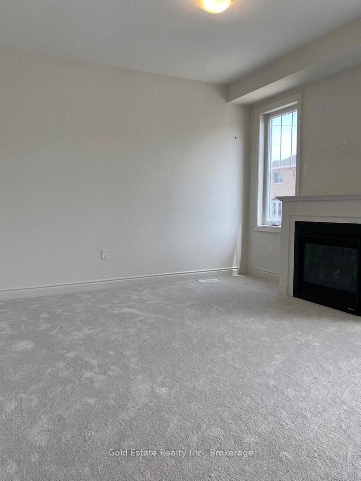 46 Harpin Way West - Photo 4 of 12