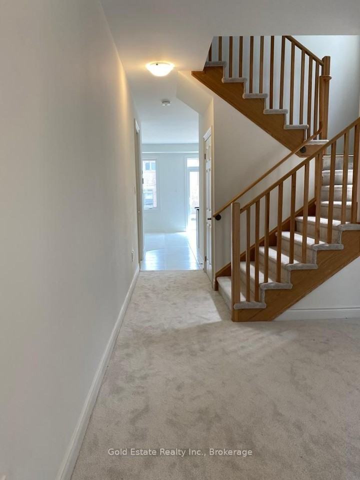 46 Harpin Way West - Photo 2 of 12