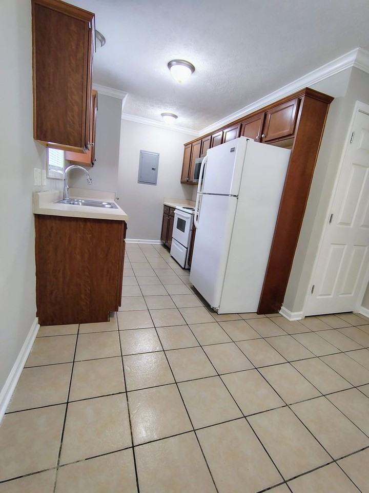 403 Topmiller - Photo 7 of 7