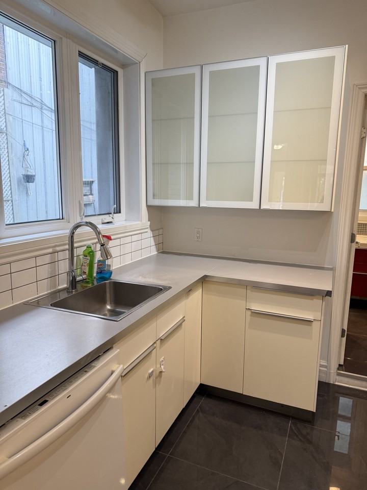 4451 Rue de Bordeaux - Photo 2 of 13