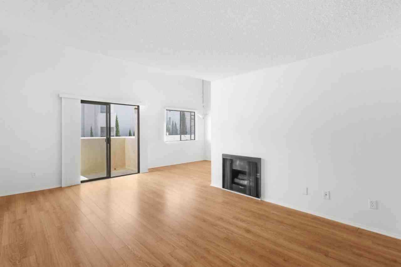 1816 Purdue Avenue, - Photo 4 of 50