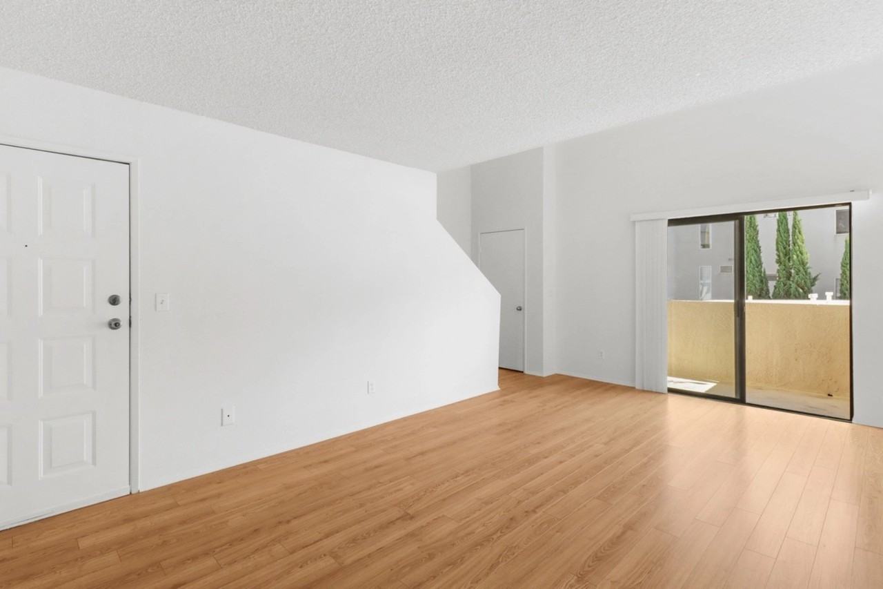 1816 Purdue Avenue, - Photo 6 of 50