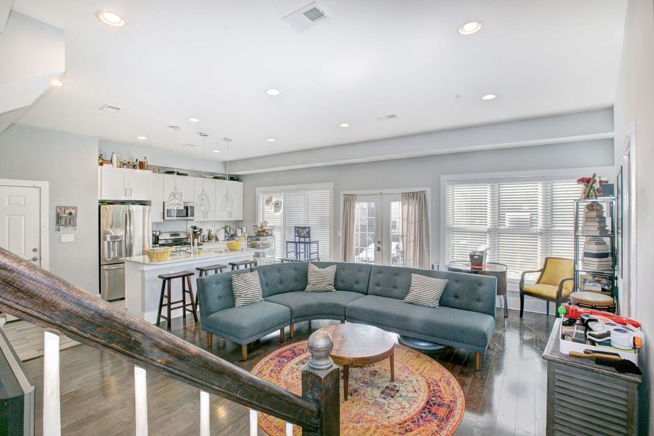 1220 19th St NE - Photo 5 of 50