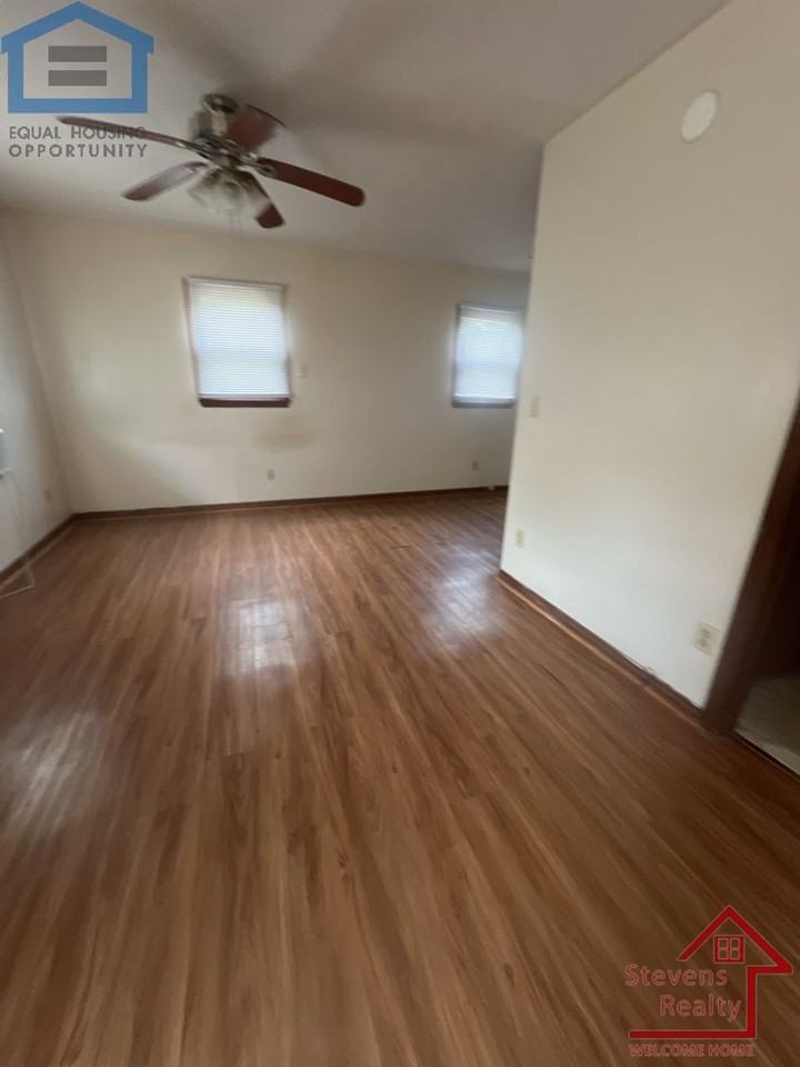 6051 Nashville Hwy - Photo 4 of 10