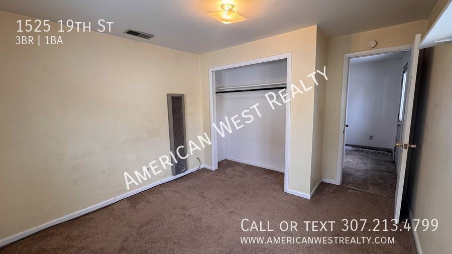 1525 19th St - Photo 7 of 15