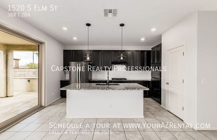 1520 S Elm St - Photo 5 of 19