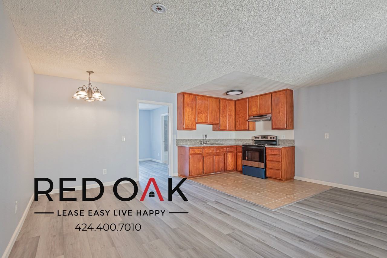 2448 N Eastern Ave #209 - Photo 6 of 14