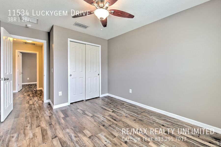 11534 Luckygem Dr - Photo 5 of 47