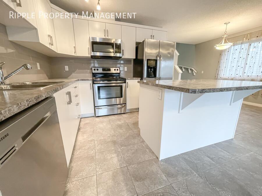 160 Cityscape Row Ne #NA - Photo 3 of 37