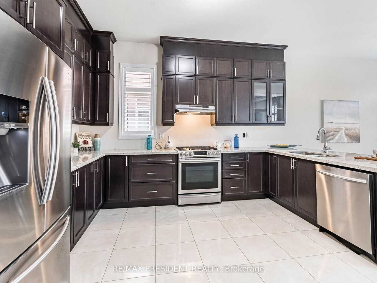 16 Monarch Drive - Photo 5 of 17