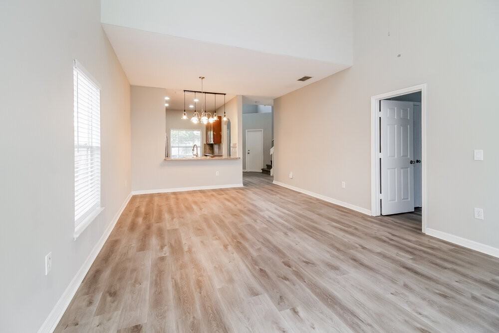 2034 Meadow Pond Way - Photo 4 of 17