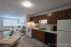 featured image of 10 Tall Pines Dr #15